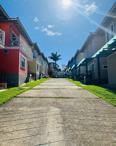 Casa de Condomínio à venda com 4 quartos, 170m² - Foto 1