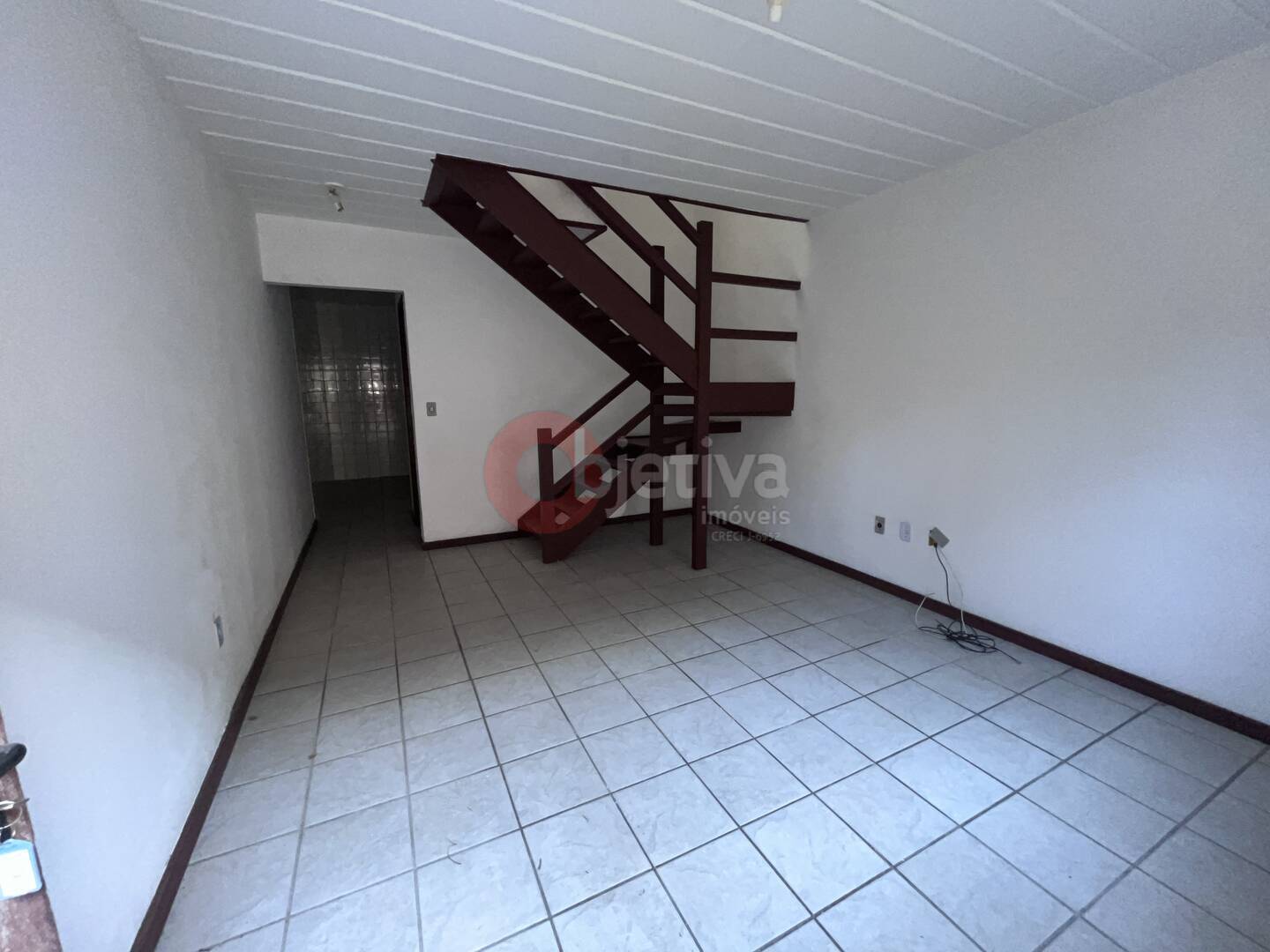 Casa para alugar com 2 quartos, 66m² - Foto 8