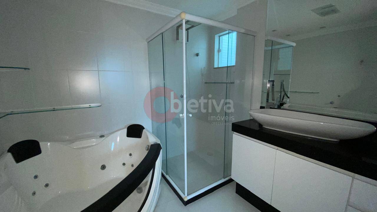 Cobertura à venda com 4 quartos, 250m² - Foto 20