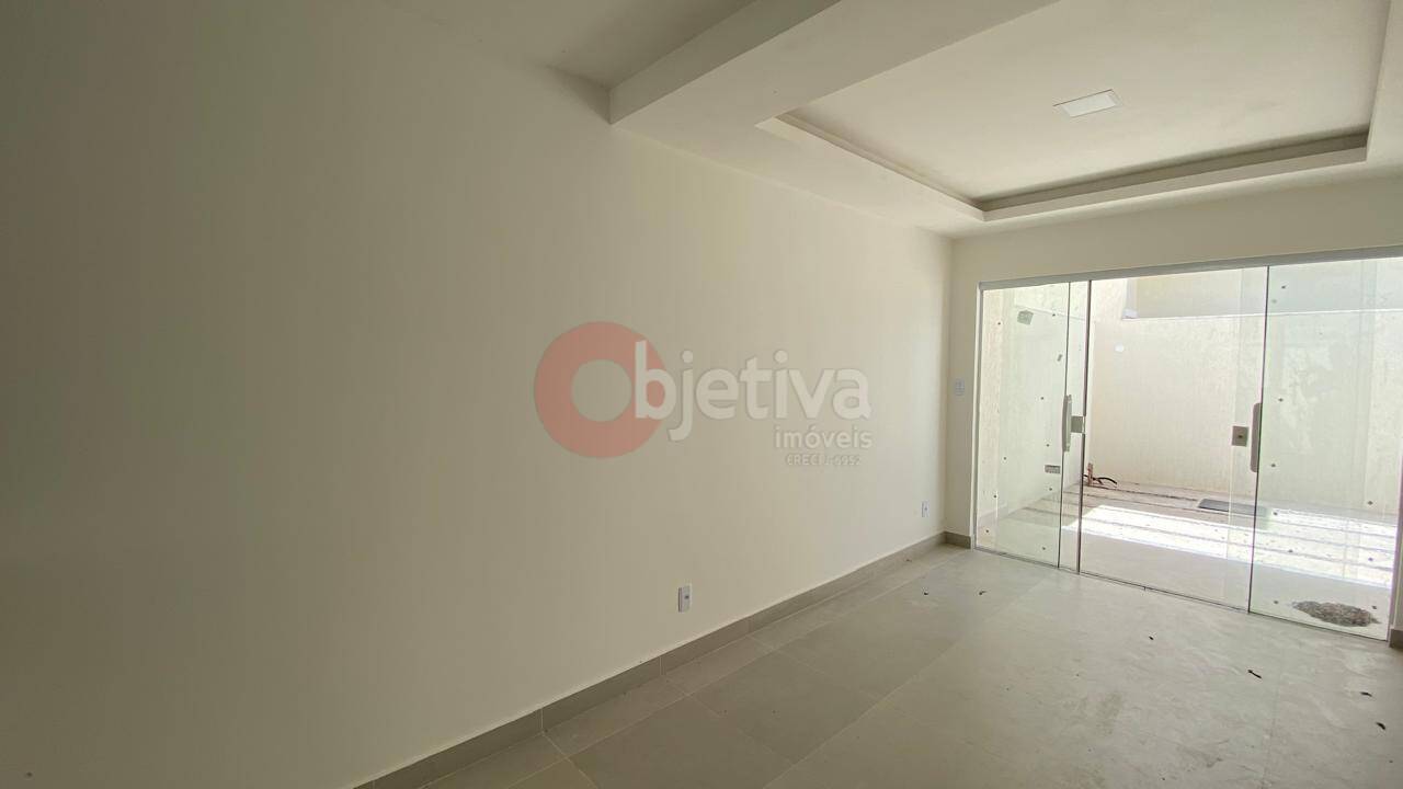 Casa à venda com 2 quartos, 70m² - Foto 9