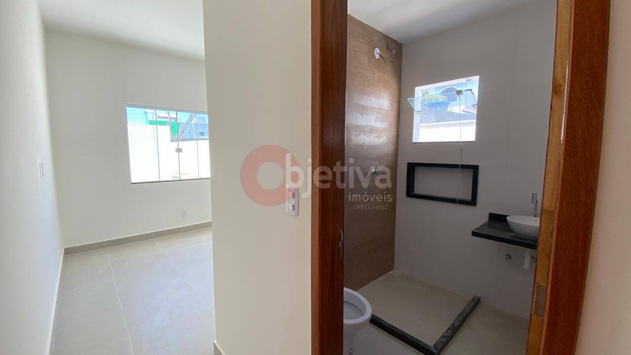 Casa à venda com 2 quartos, 70m² - Foto 18