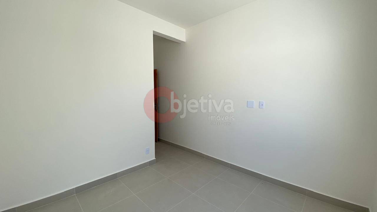 Casa à venda com 2 quartos, 70m² - Foto 20