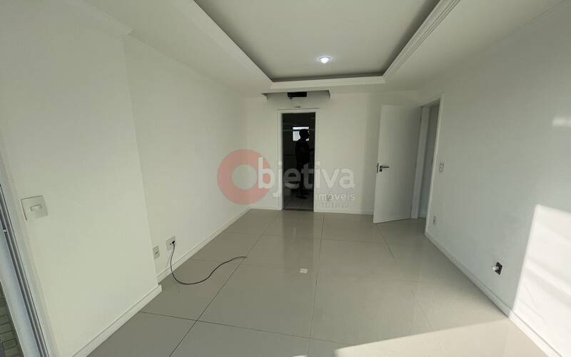 Apartamento para alugar com 2 quartos, 105m² - Foto 8