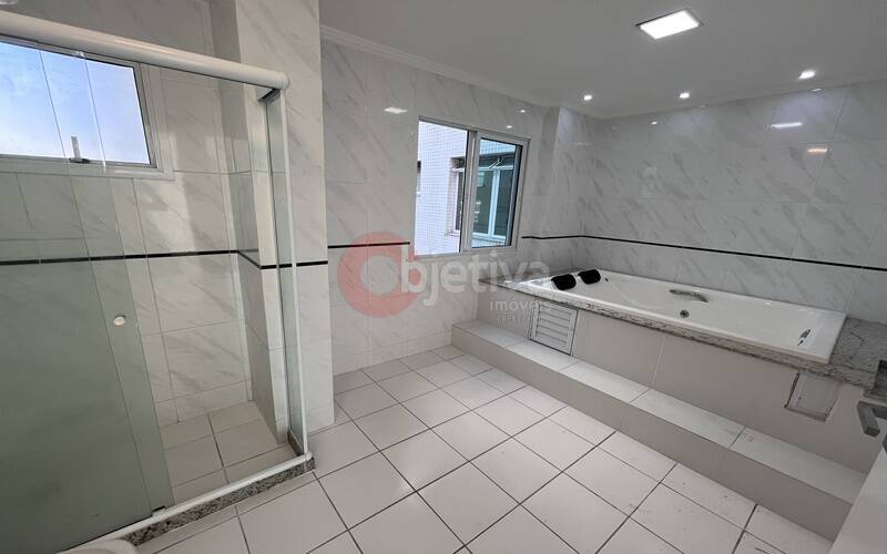 Apartamento para alugar com 2 quartos, 105m² - Foto 10