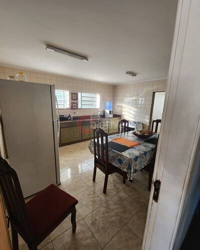 Apartamento à venda com 3 quartos, 210m² - Foto 20