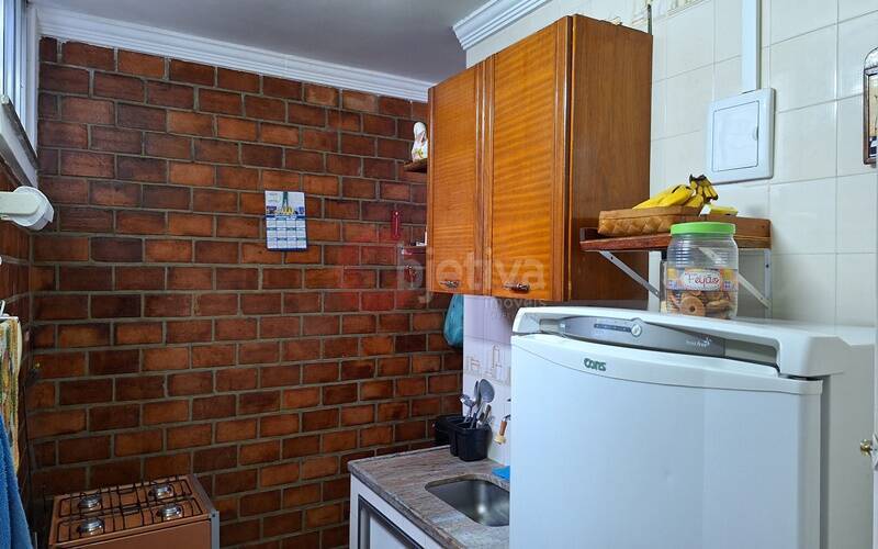 Apartamento à venda com 2 quartos, 60m² - Foto 5