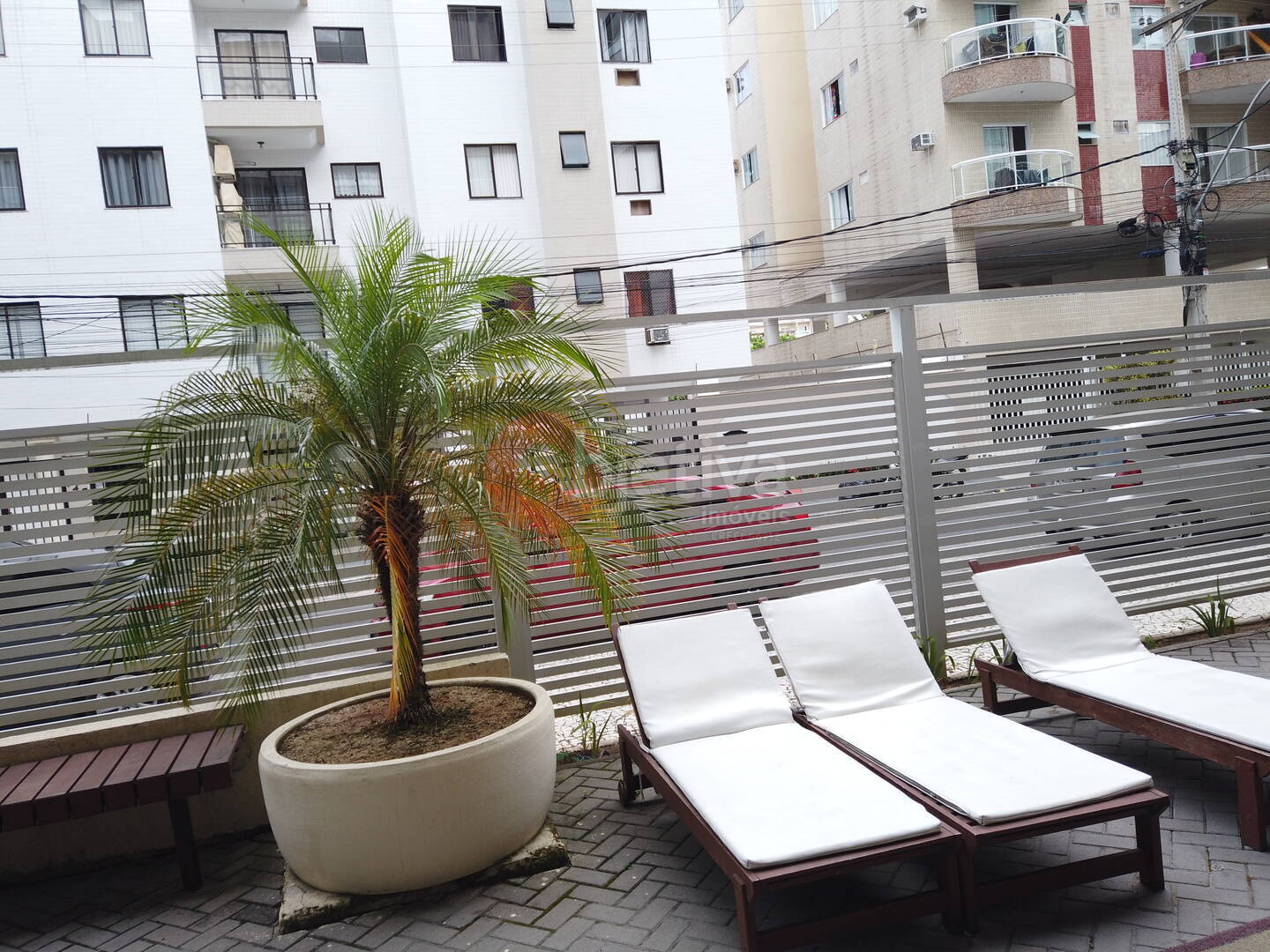 Apartamento à venda e aluguel com 2 quartos, 80m² - Foto 28