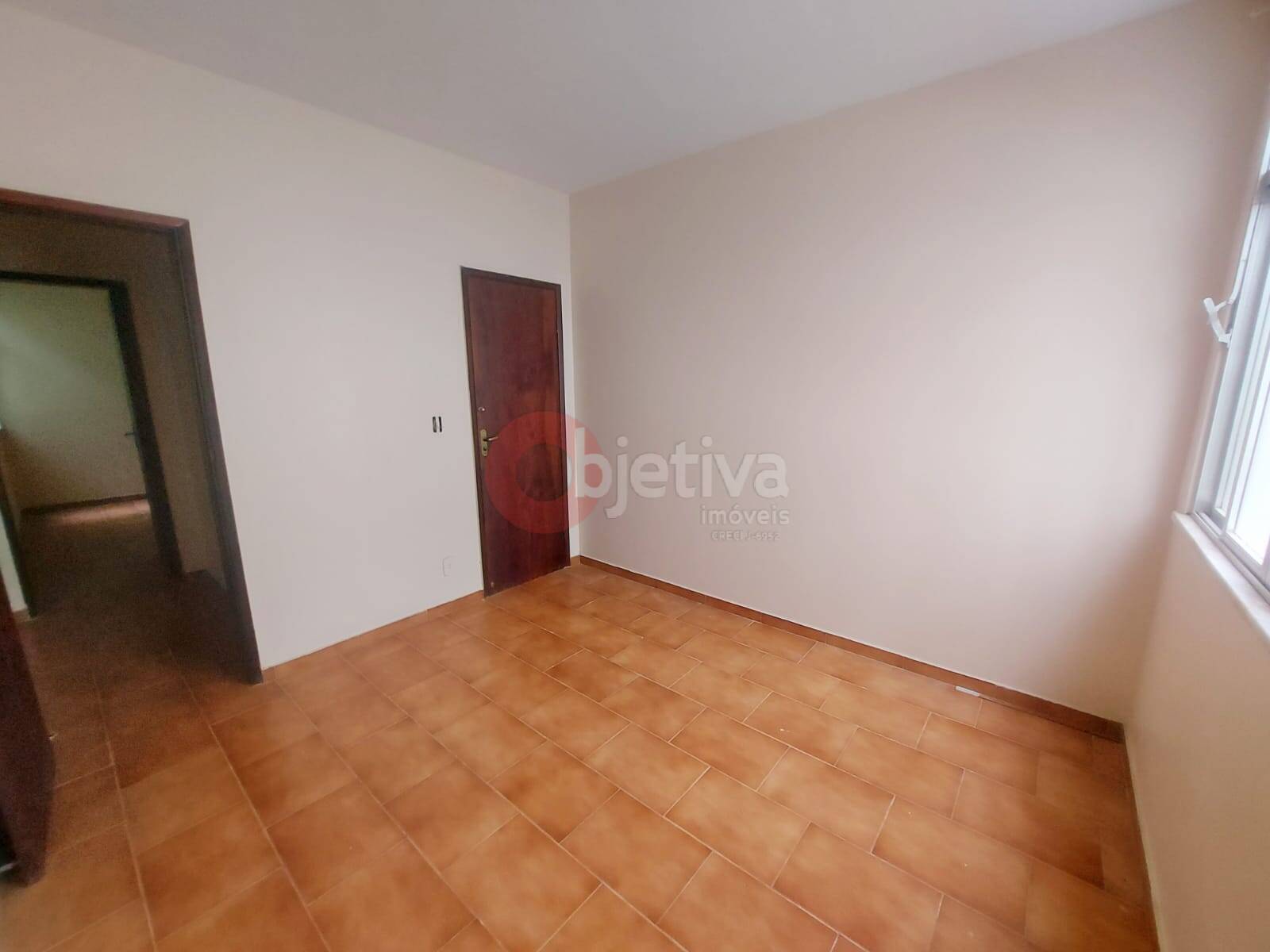 Apartamento à venda com 2 quartos, 50m² - Foto 2