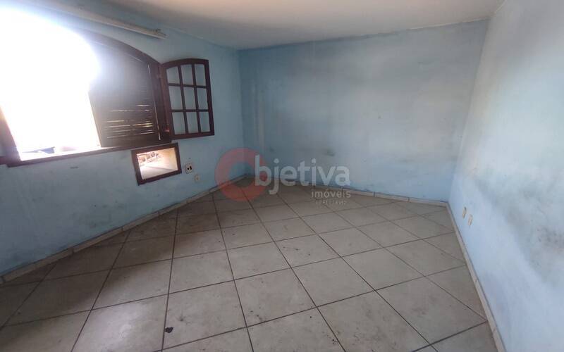 Casa à venda com 4 quartos, 300m² - Foto 19