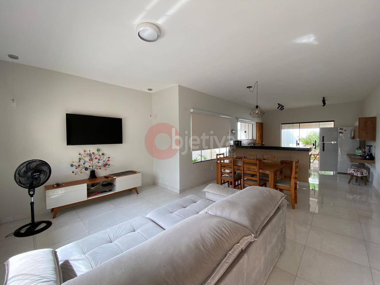 Casa à venda e aluguel com 3 quartos, 300m² - Foto 10