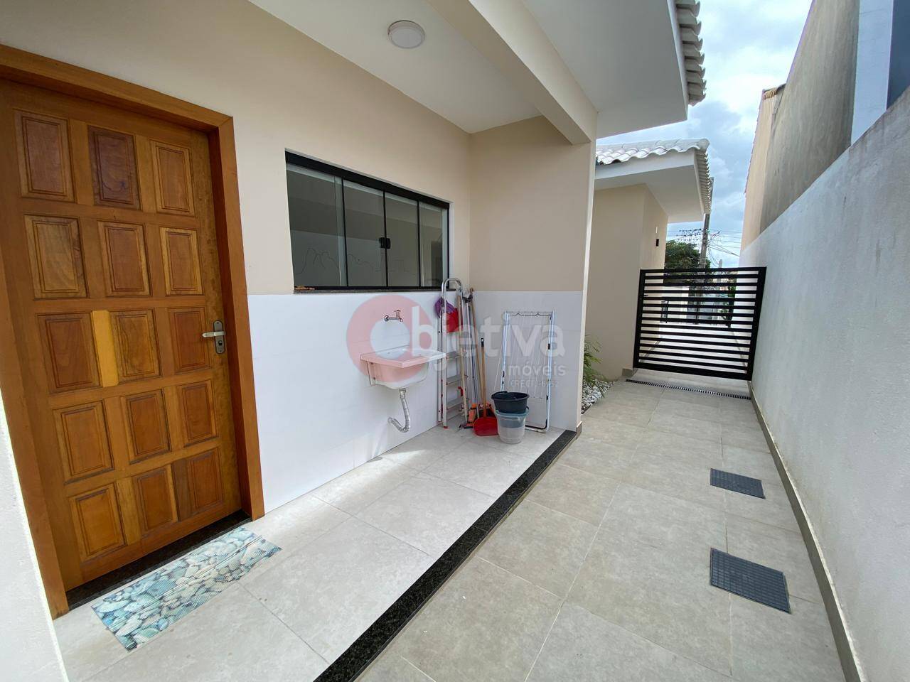 Casa à venda e aluguel com 3 quartos, 300m² - Foto 16