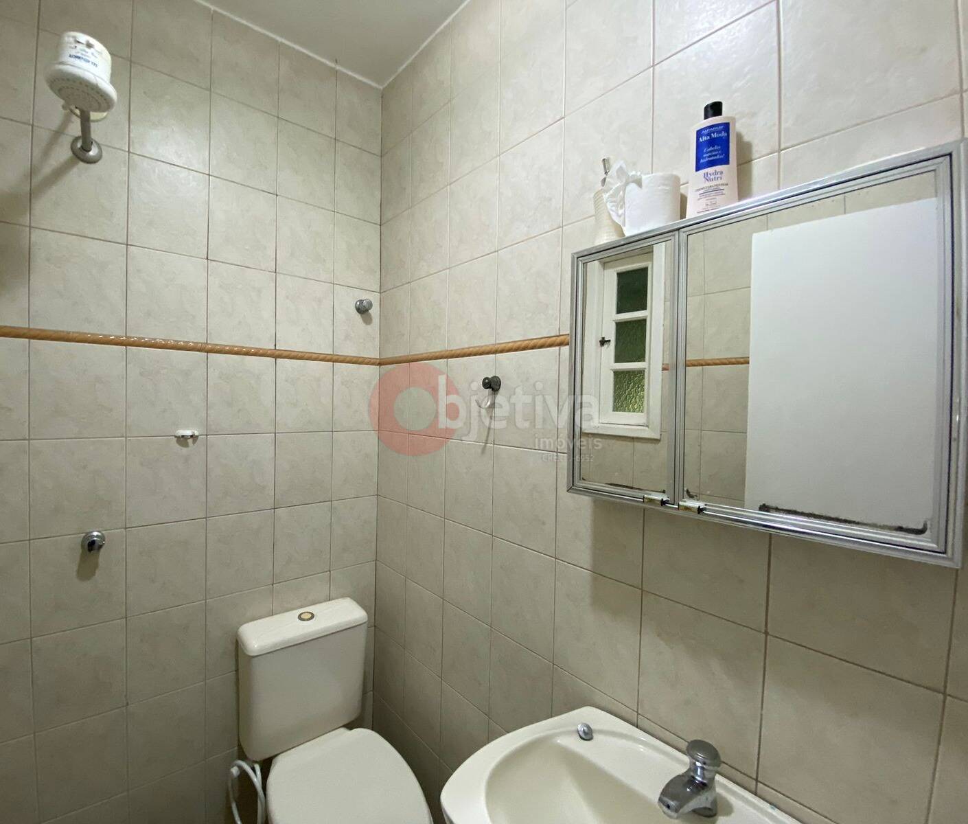 Casa à venda com 2 quartos, 300m² - Foto 11