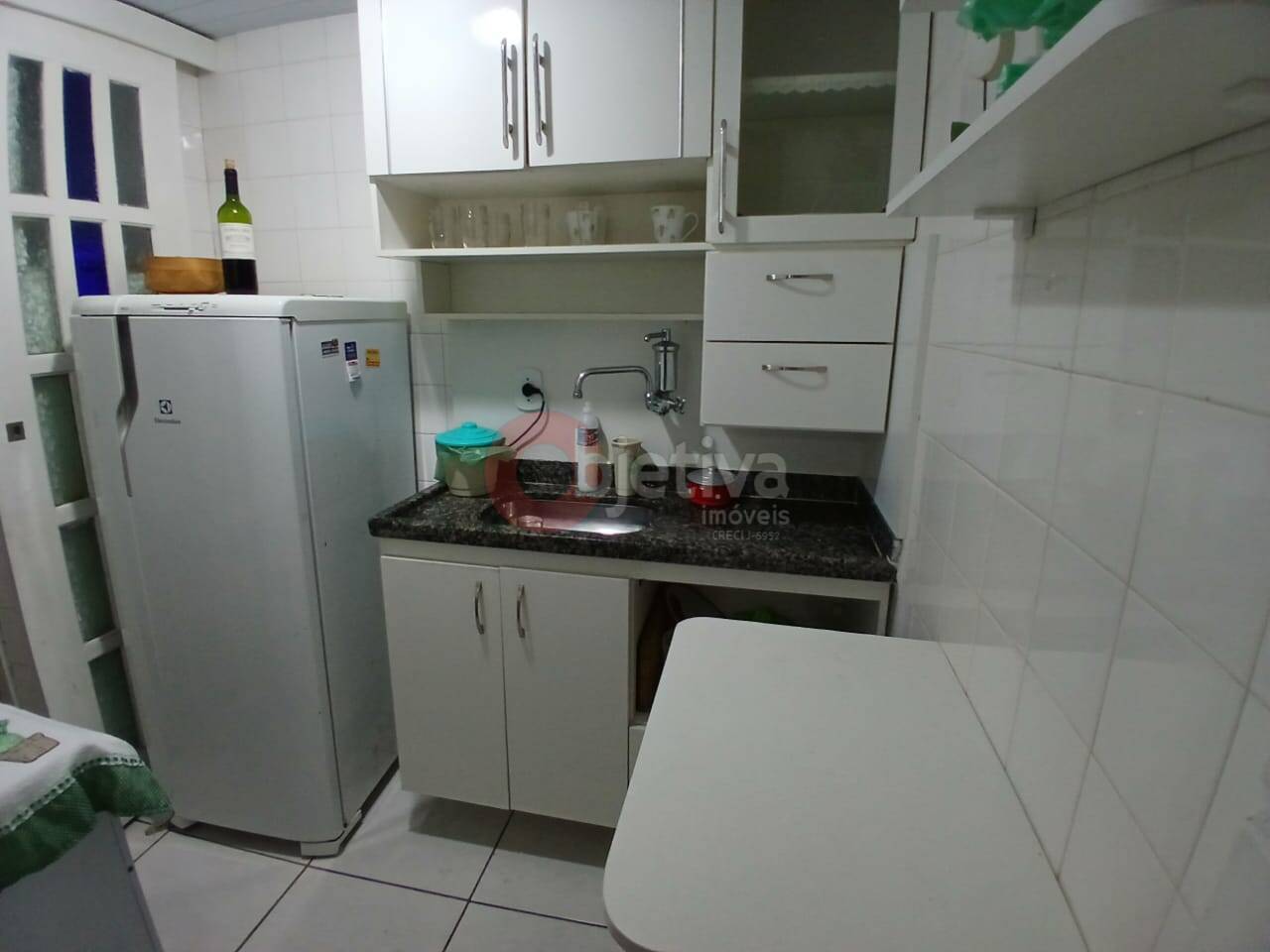 Casa para alugar com 1 quarto, 50m² - Foto 6