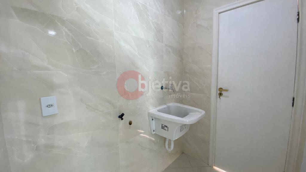 Casa à venda com 3 quartos, 120m² - Foto 12