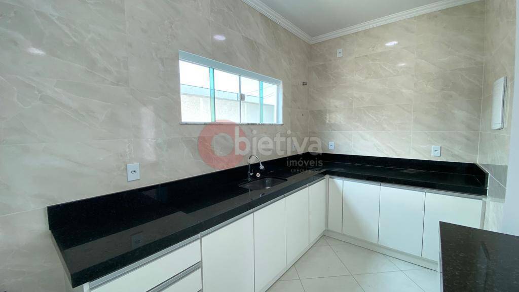 Casa à venda com 3 quartos, 120m² - Foto 5