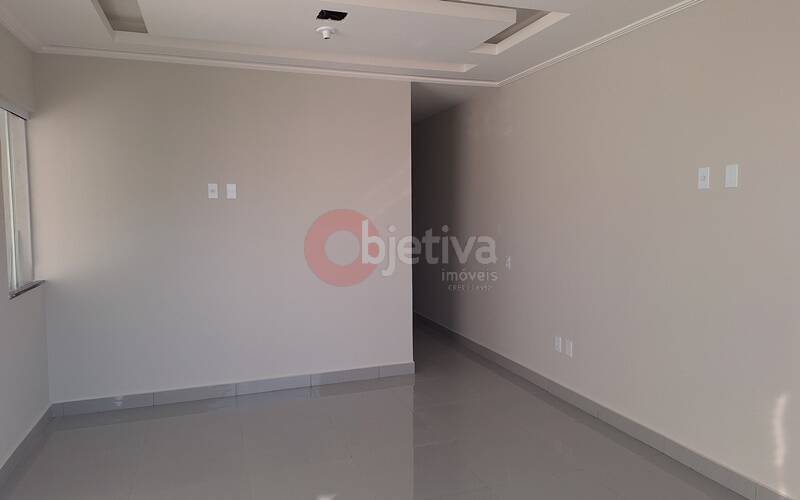 Casa à venda com 3 quartos, 150m² - Foto 4