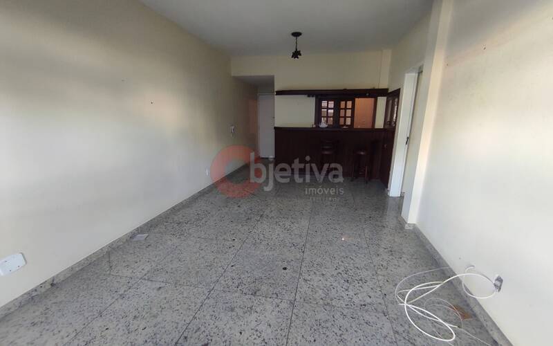 Apartamento à venda com 3 quartos, 100m² - Foto 2