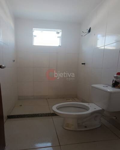 Casa à venda com 2 quartos, 70m² - Foto 14