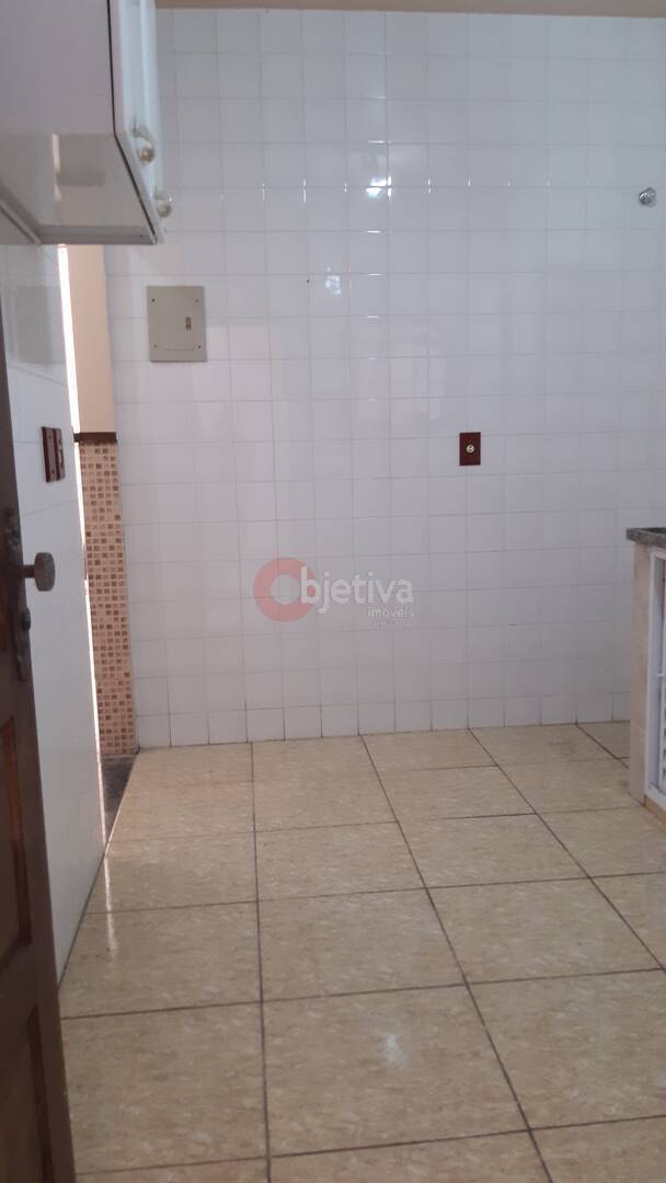 Casa de Condomínio à venda e aluguel com 3 quartos, 90m² - Foto 10