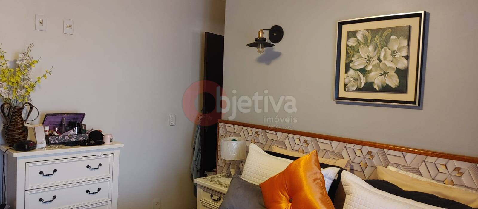 Casa à venda com 3 quartos, 210m² - Foto 8