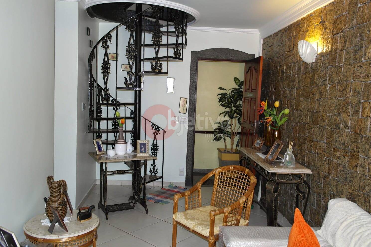 Casa à venda com 3 quartos, 210m² - Foto 17