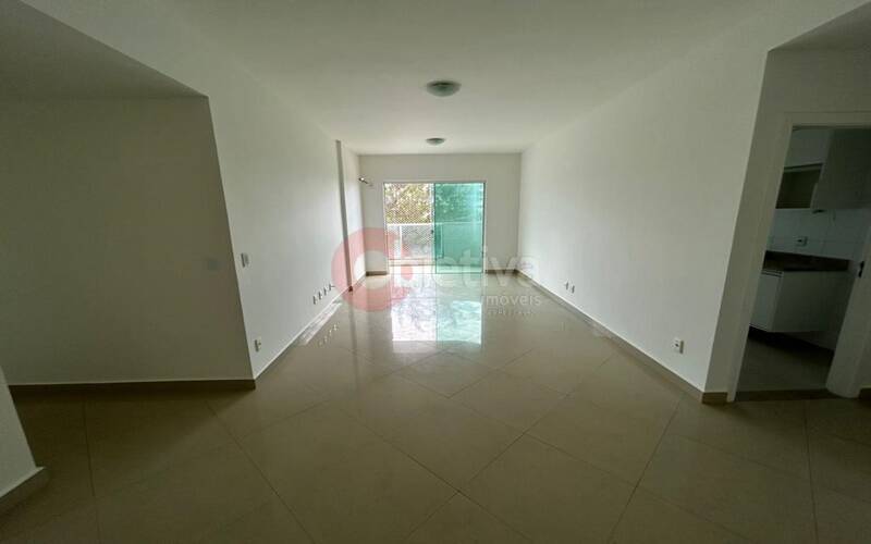 Apartamento à venda com 2 quartos, 90m² - Foto 3