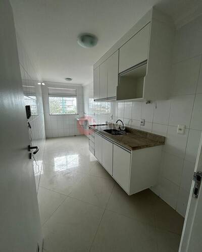 Apartamento à venda com 2 quartos, 90m² - Foto 9