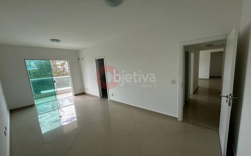 Apartamento à venda com 2 quartos, 90m² - Foto 2