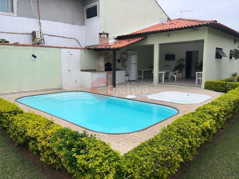 Casa à venda com 3 quartos, 110m² - Foto 3