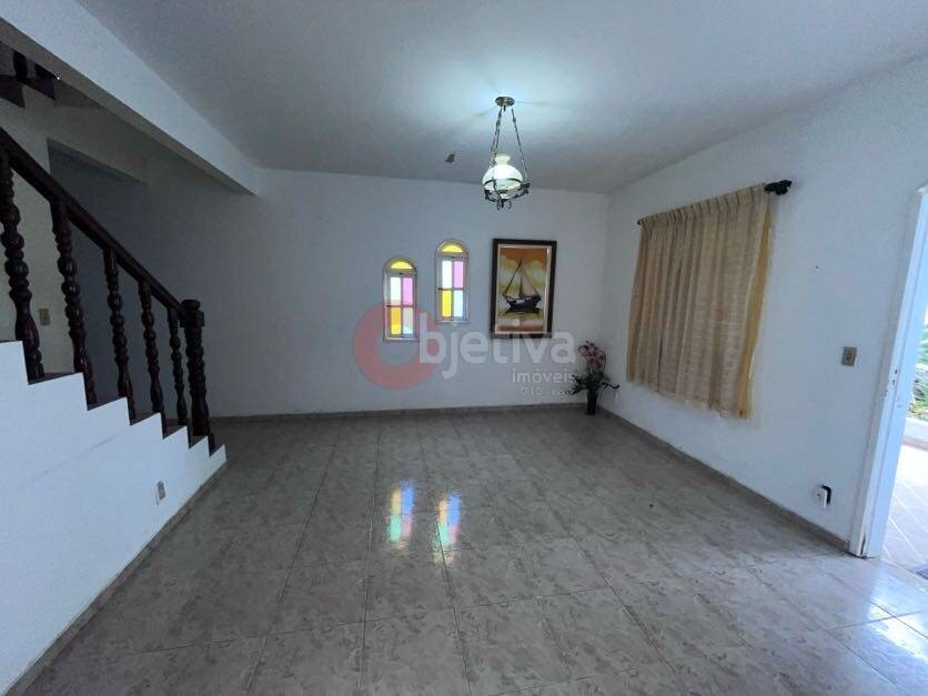 Casa à venda com 4 quartos, 192m² - Foto 18