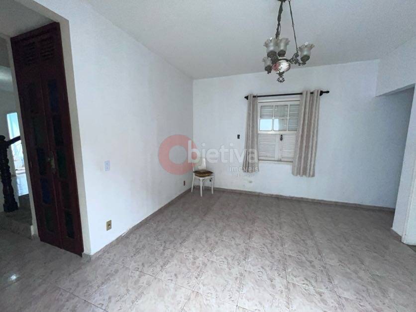 Casa à venda com 4 quartos, 192m² - Foto 24