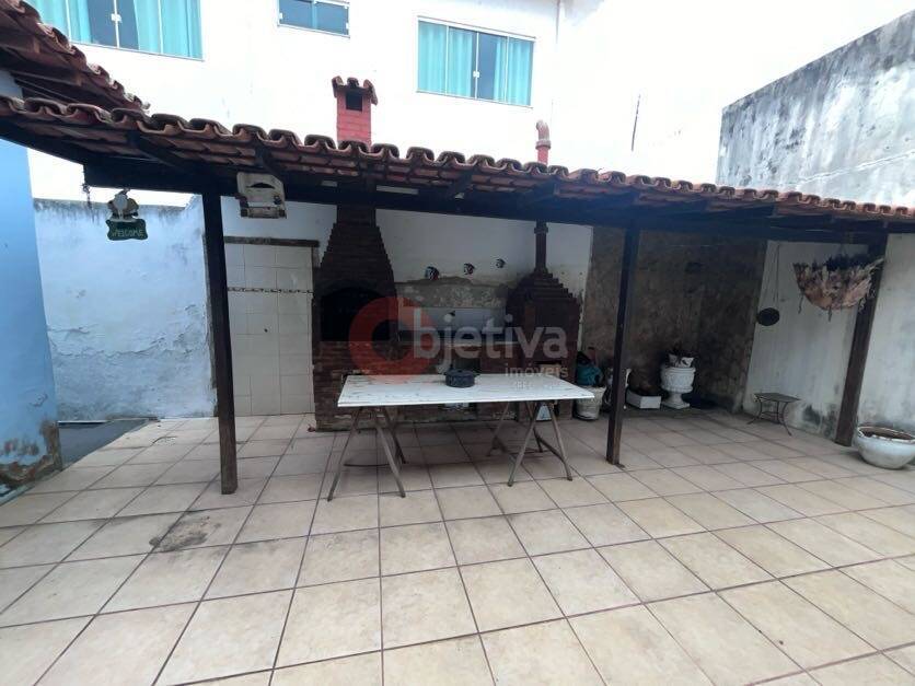 Casa à venda com 4 quartos, 192m² - Foto 22