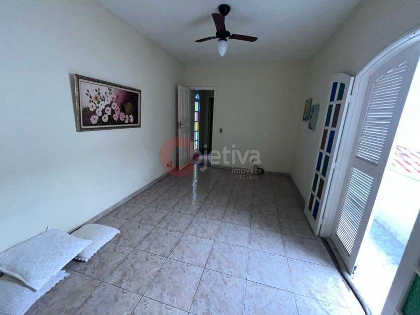 Casa à venda com 4 quartos, 192m² - Foto 27