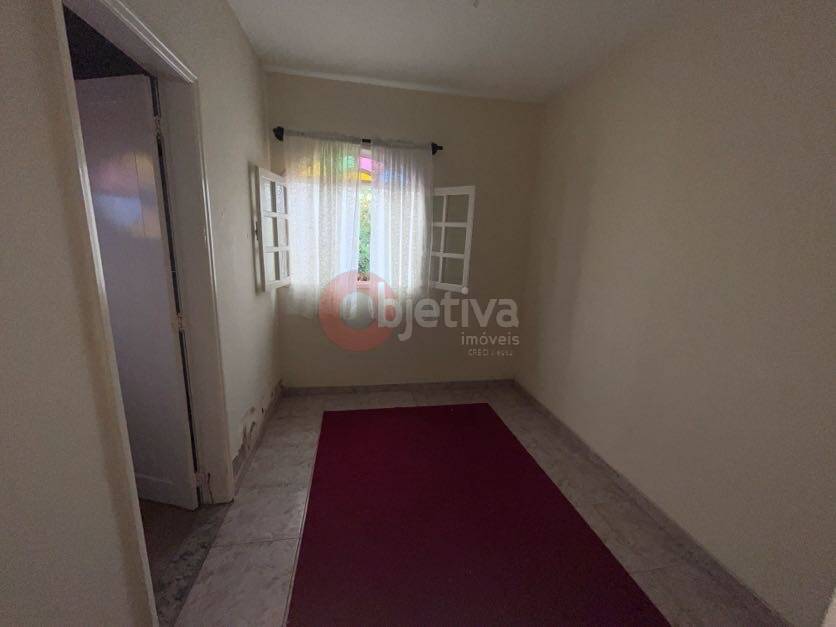 Casa à venda com 4 quartos, 192m² - Foto 30