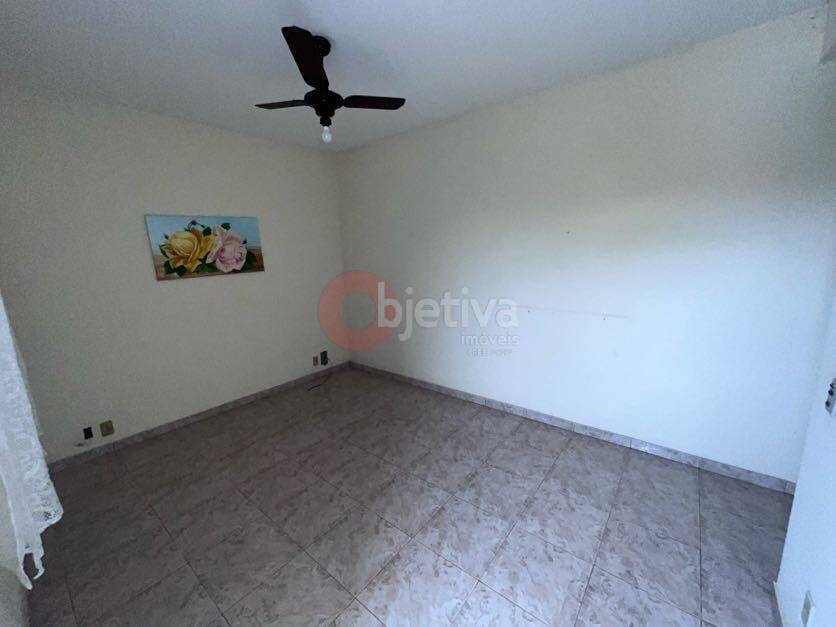 Casa à venda com 4 quartos, 192m² - Foto 31