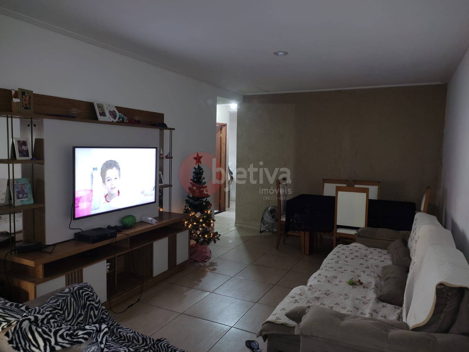 Casa à venda com 2 quartos, 200m² - Foto 5