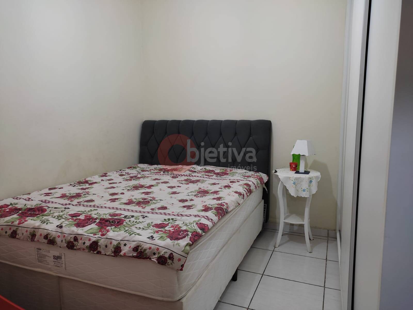 Casa à venda com 2 quartos, 200m² - Foto 10