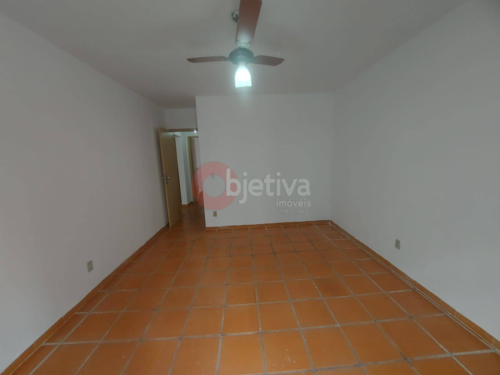 Apartamento à venda com 2 quartos, 79m² - Foto 20