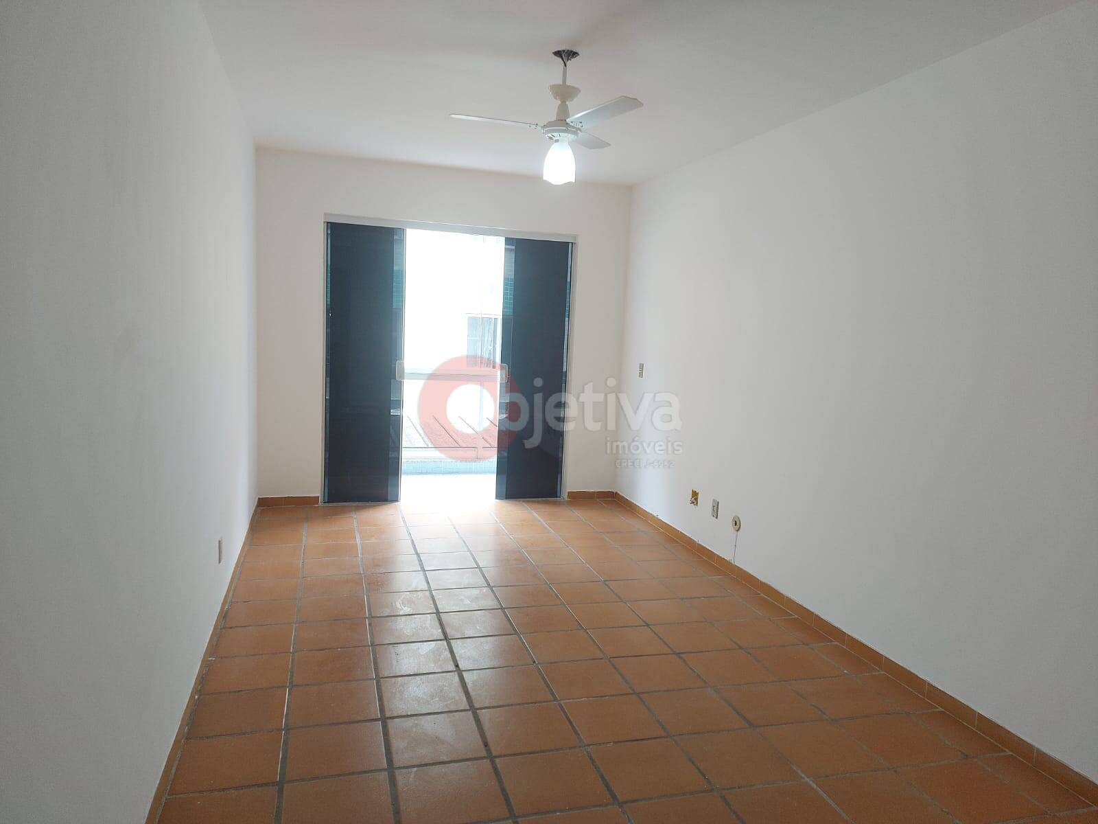 Apartamento à venda com 2 quartos, 79m² - Foto 23