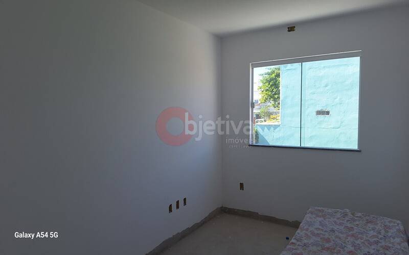 Casa à venda com 4 quartos, 105m² - Foto 6