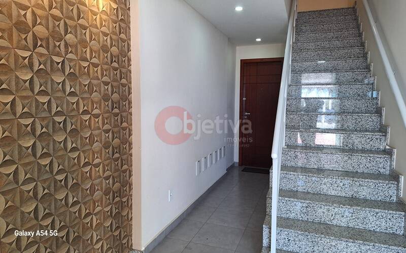 Apartamento à venda com 2 quartos, 80m² - Foto 3