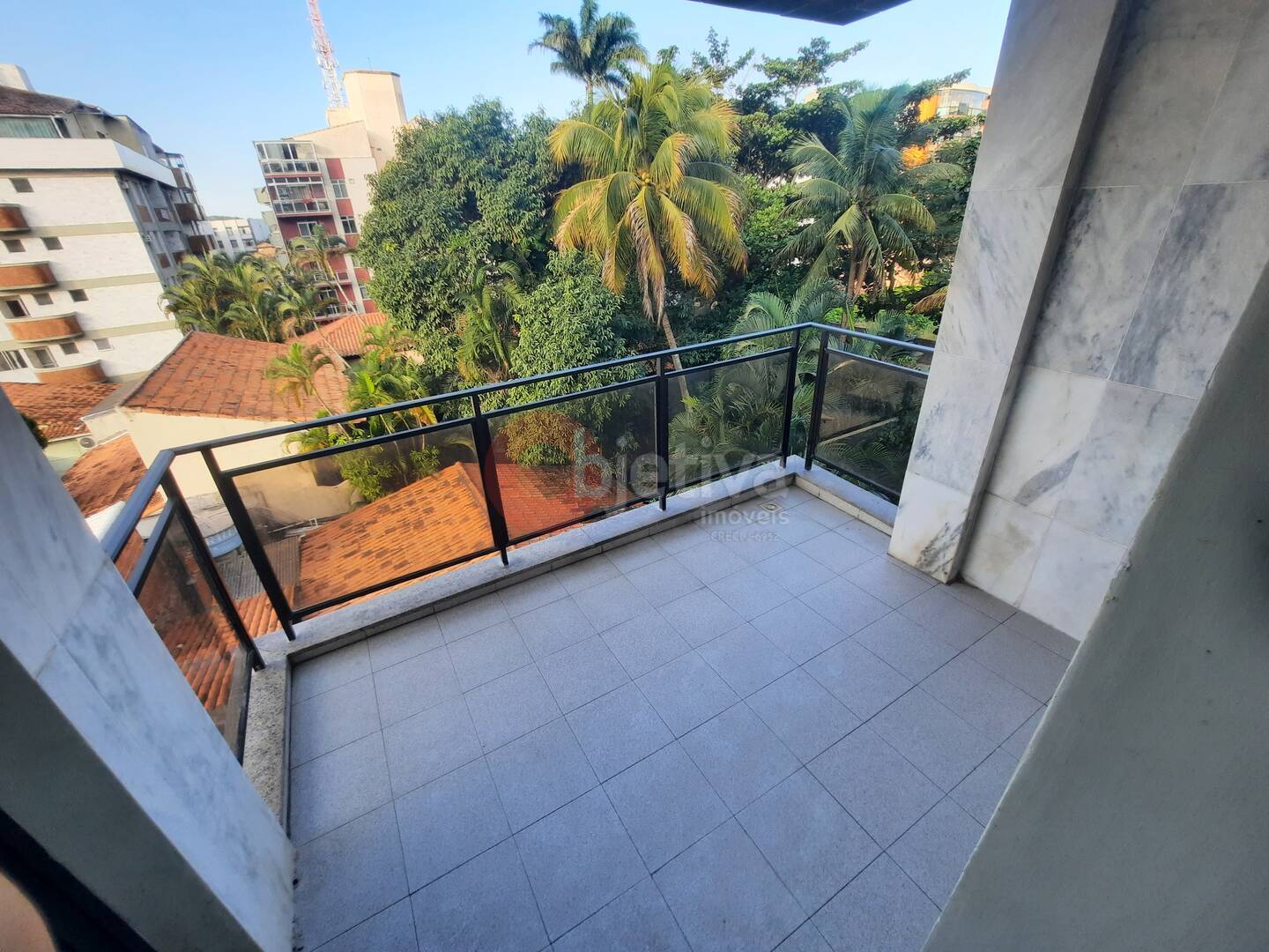 Apartamento à venda com 3 quartos, 149m² - Foto 4