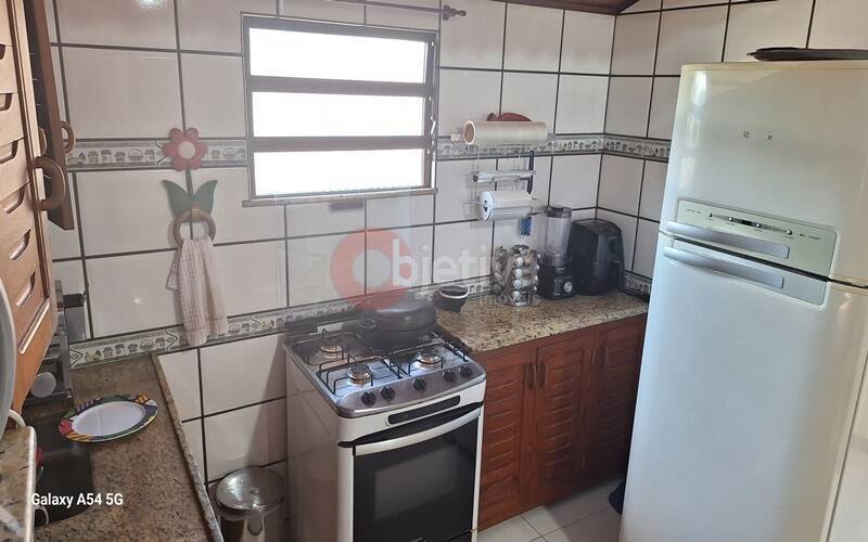 Casa à venda com 2 quartos, 160m² - Foto 12