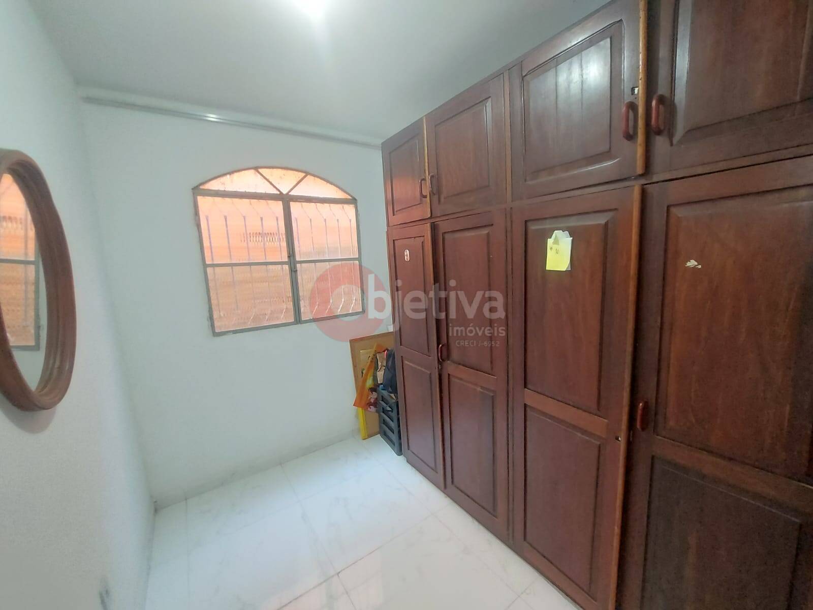 Casa à venda com 4 quartos, 330m² - Foto 13