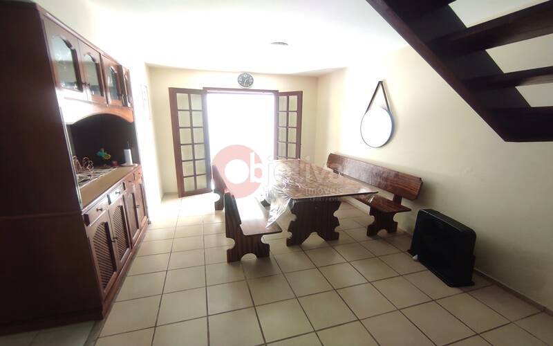 Casa de Condomínio à venda com 3 quartos, 120m² - Foto 4