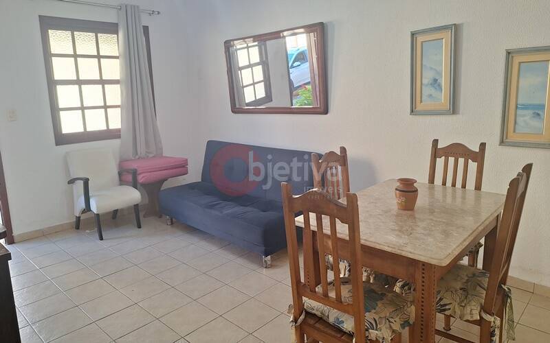 Casa à venda com 2 quartos, 70m² - Foto 4