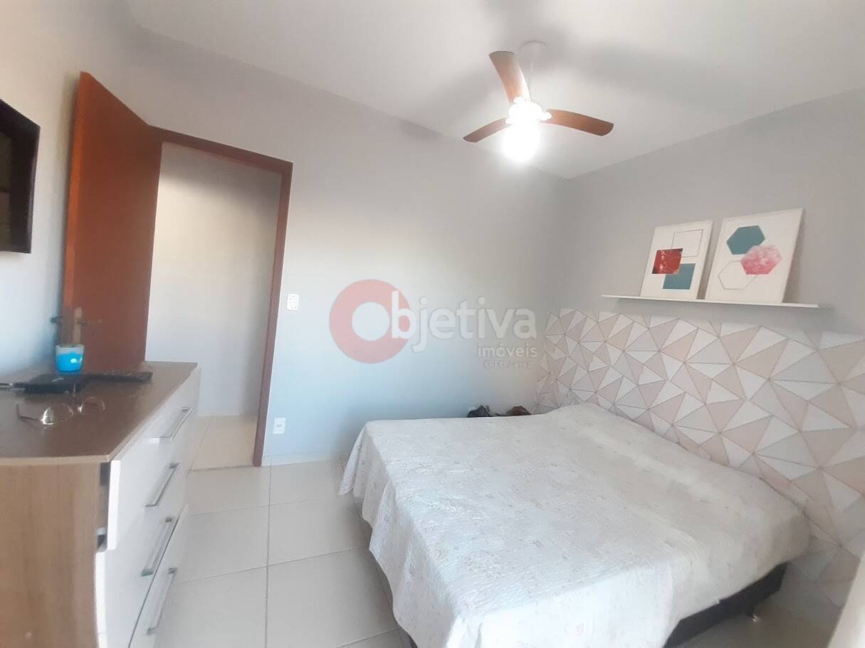 Casa à venda com 2 quartos, 60m² - Foto 19