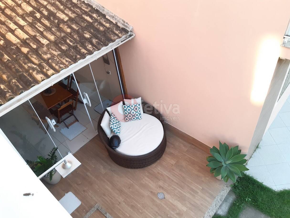 Casa à venda com 2 quartos, 60m² - Foto 23