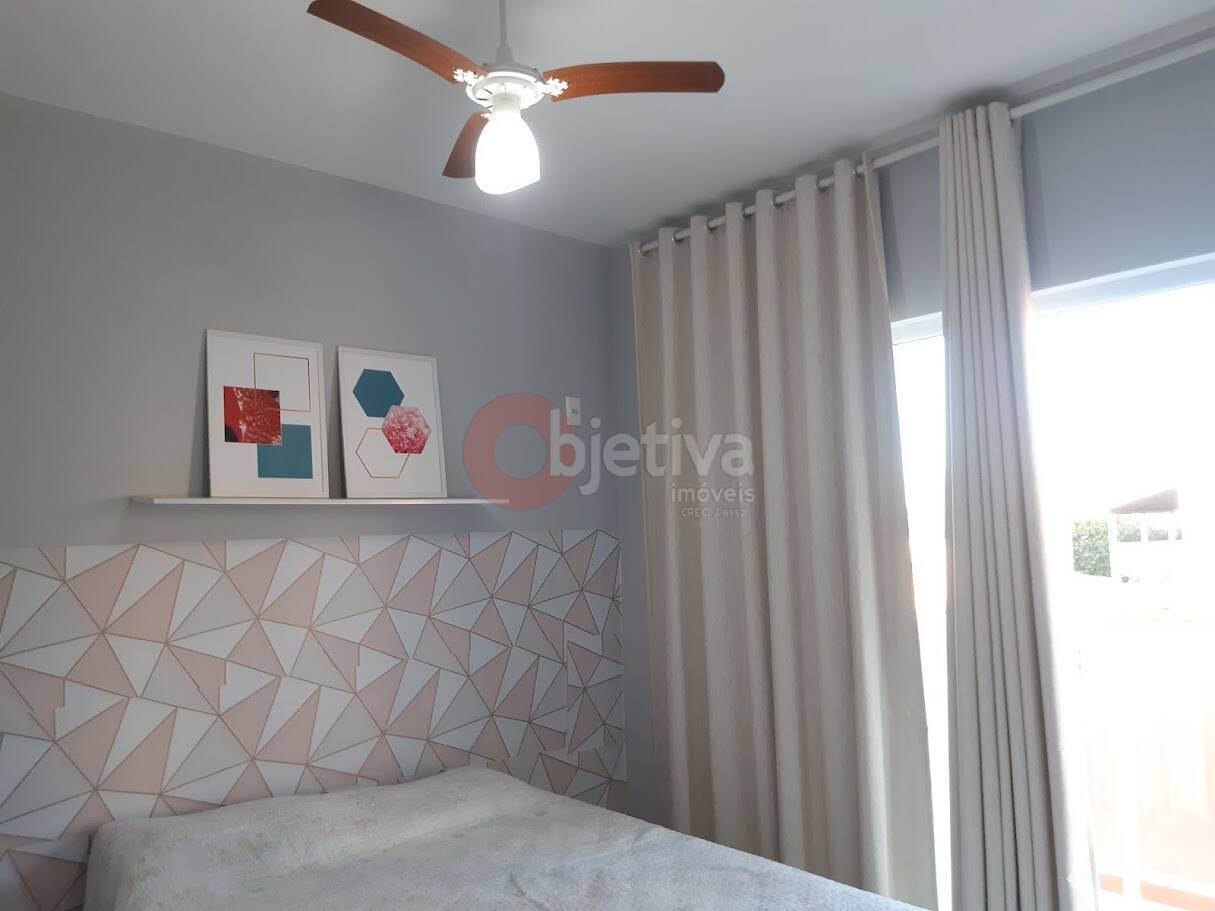 Casa à venda com 2 quartos, 60m² - Foto 20