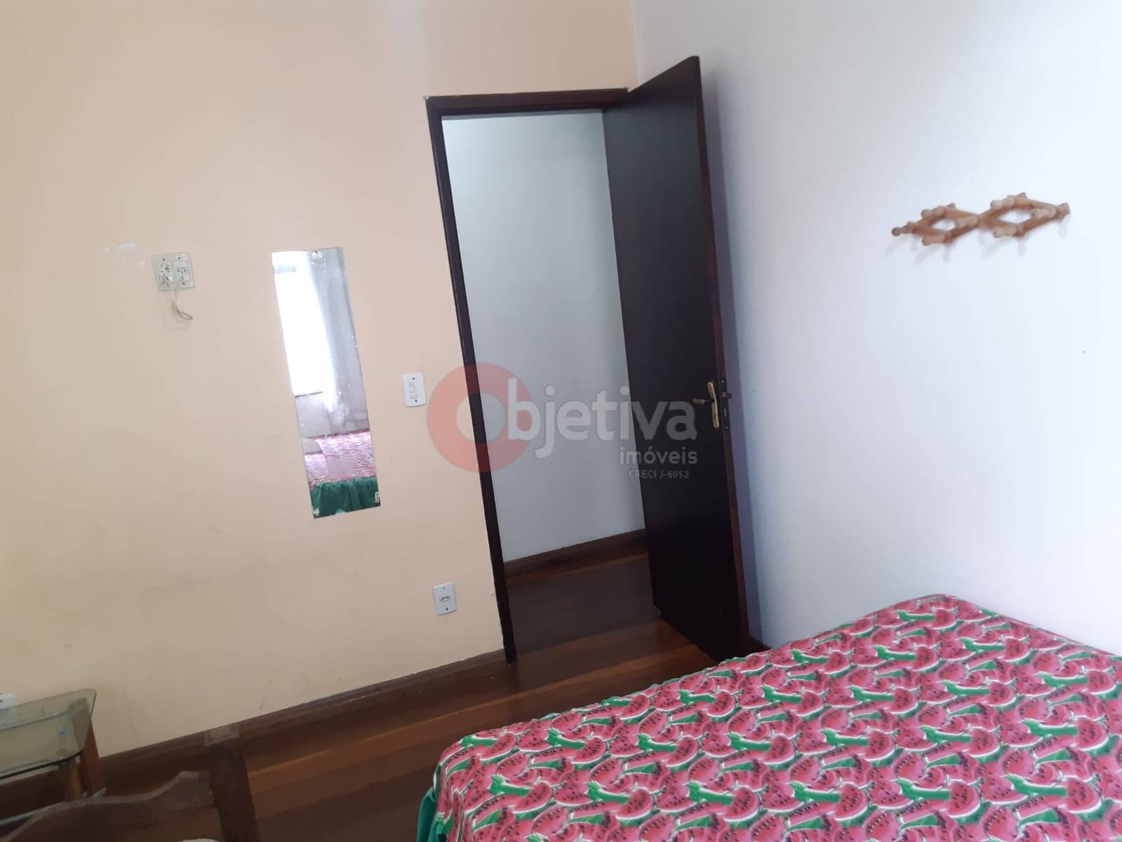 Apartamento à venda com 2 quartos, 70m² - Foto 5